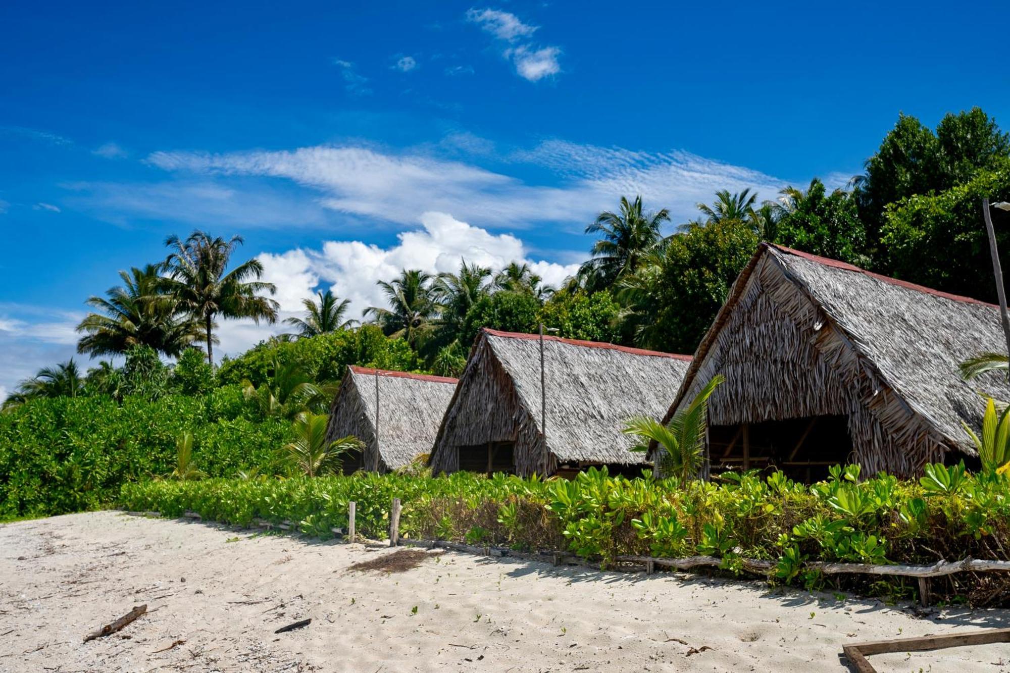 Ira Bungalows Pulau Banyak Alaban Εξωτερικό φωτογραφία